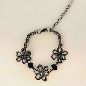 Womens Mesh Daisy Silver Tone Metal Adjustable Bracelet Whimsy Goth Fairy Grunge